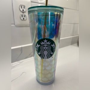 Starbucks Iridescent Mermaid Scale Tumbler 24
FI Oz Cup Summer 2020